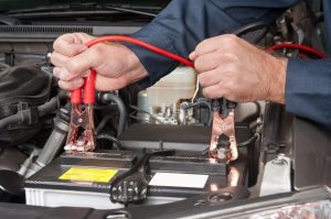 How to use the car jump starter